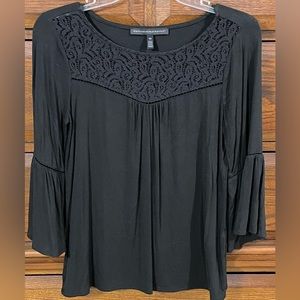 White House Black Market 3/4 flare Sleeve, Soft Flowy Top XS